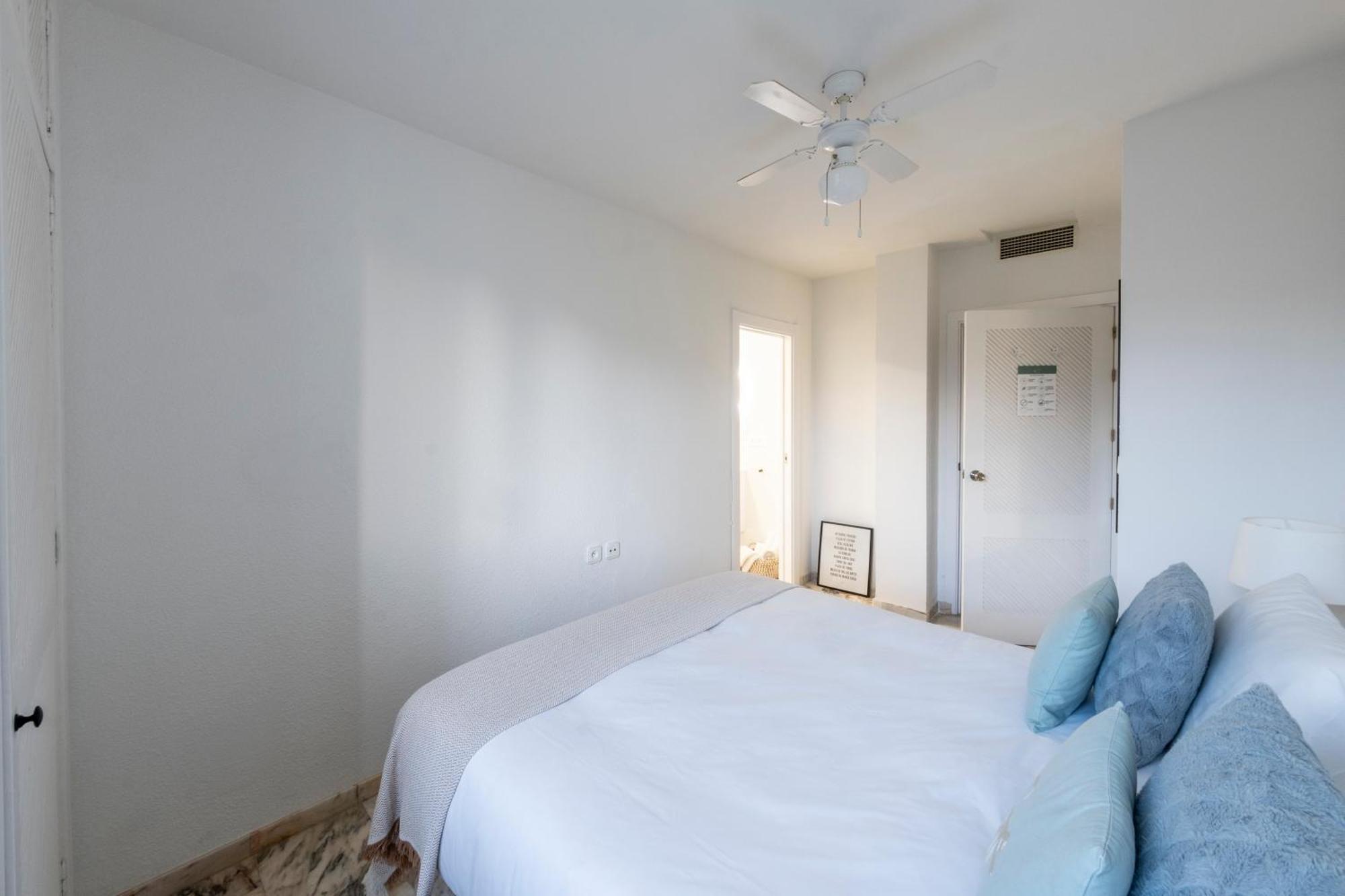 Hotel B&B Casa Arena Sevilla Томарес Экстерьер фото