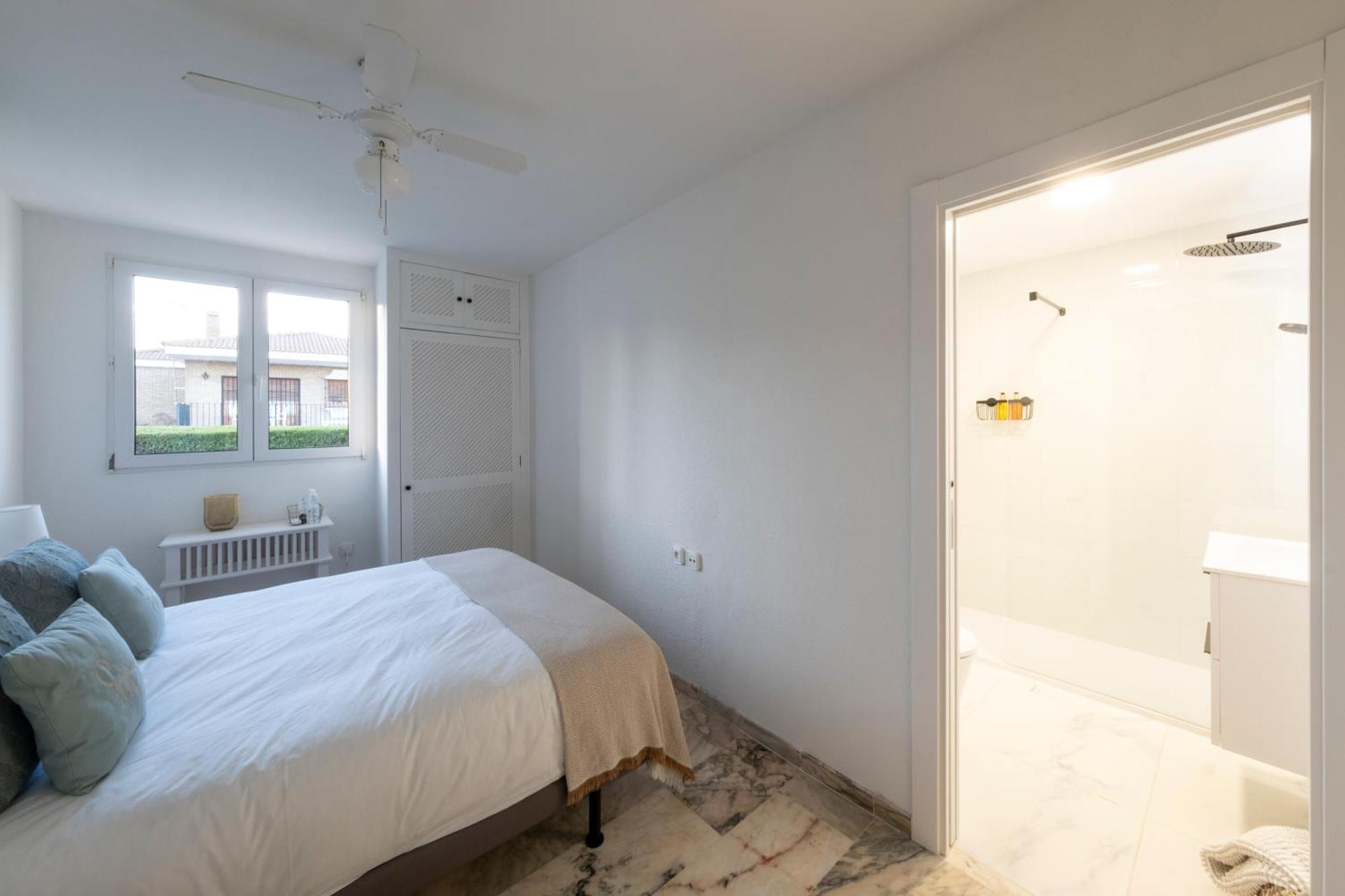 Hotel B&B Casa Arena Sevilla Томарес Экстерьер фото